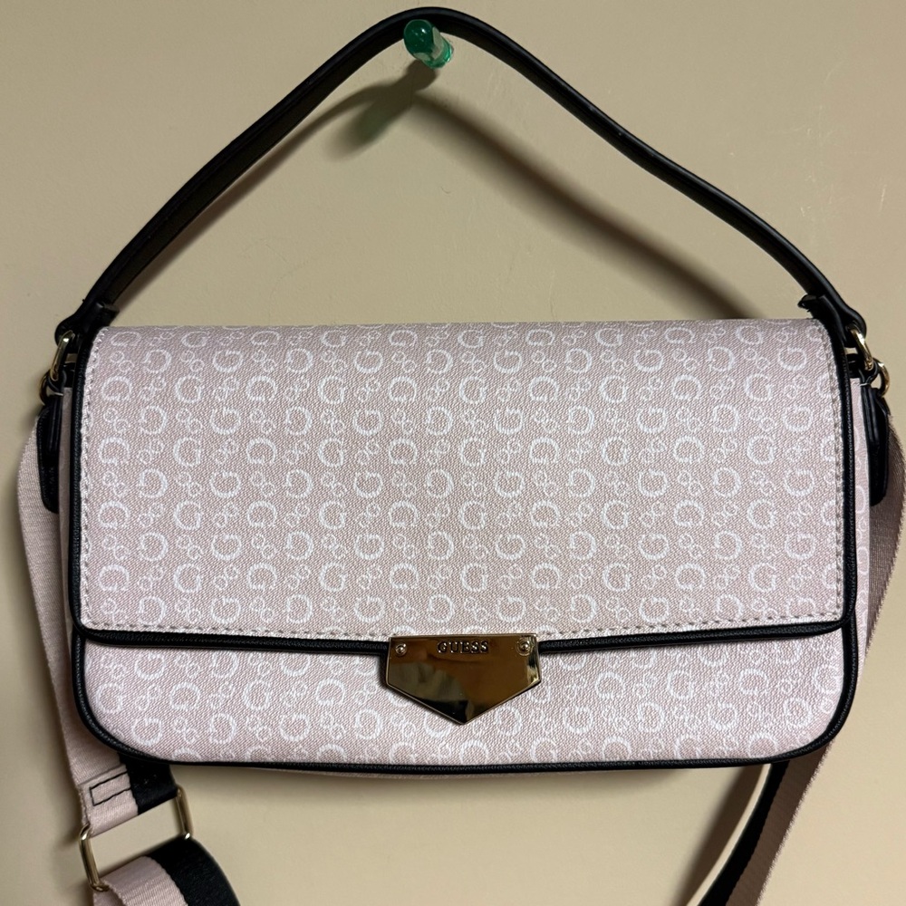 NWOT Guess Crossbody Bag
